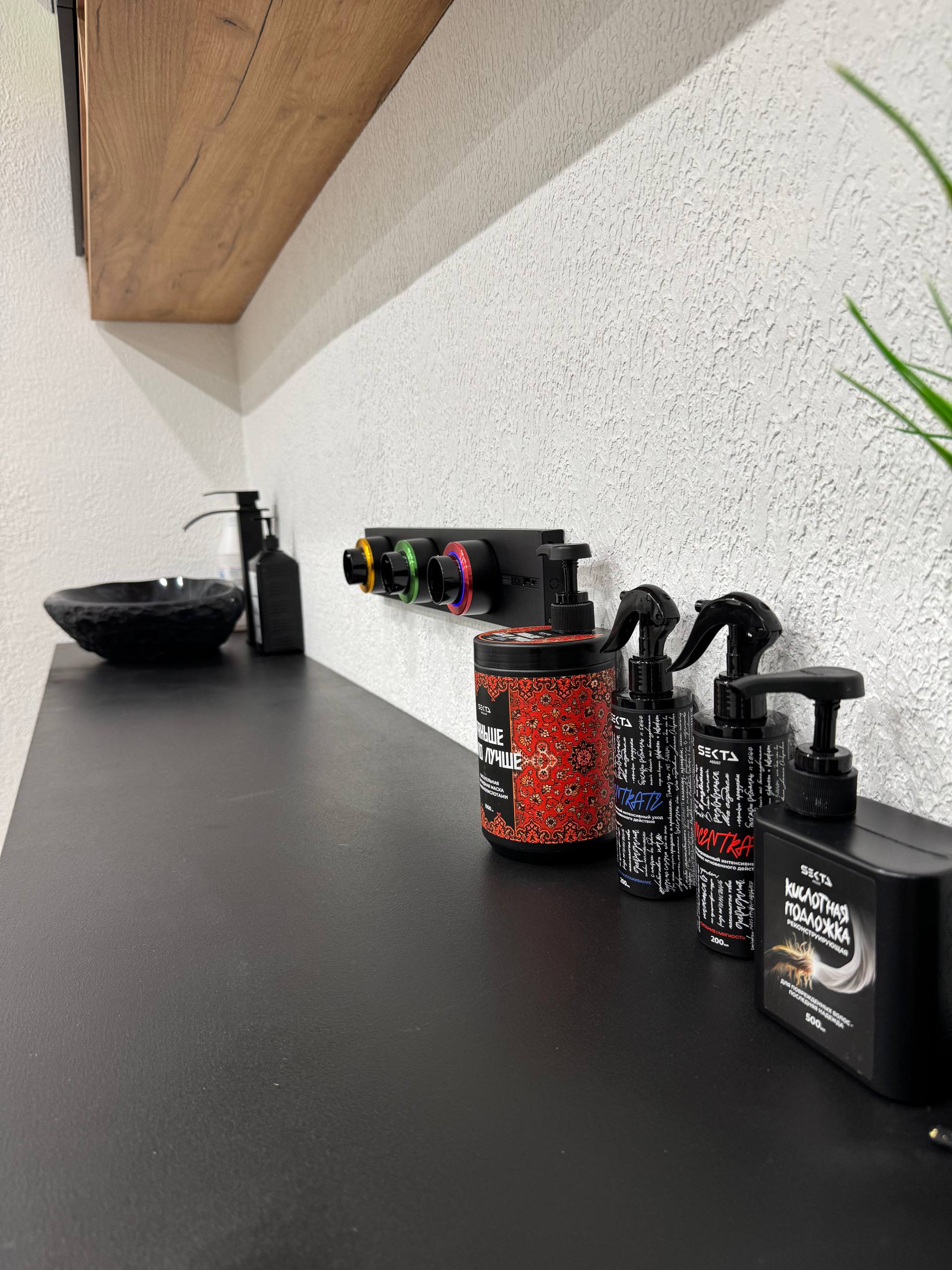 Интерьер салона Хижина красоты 8